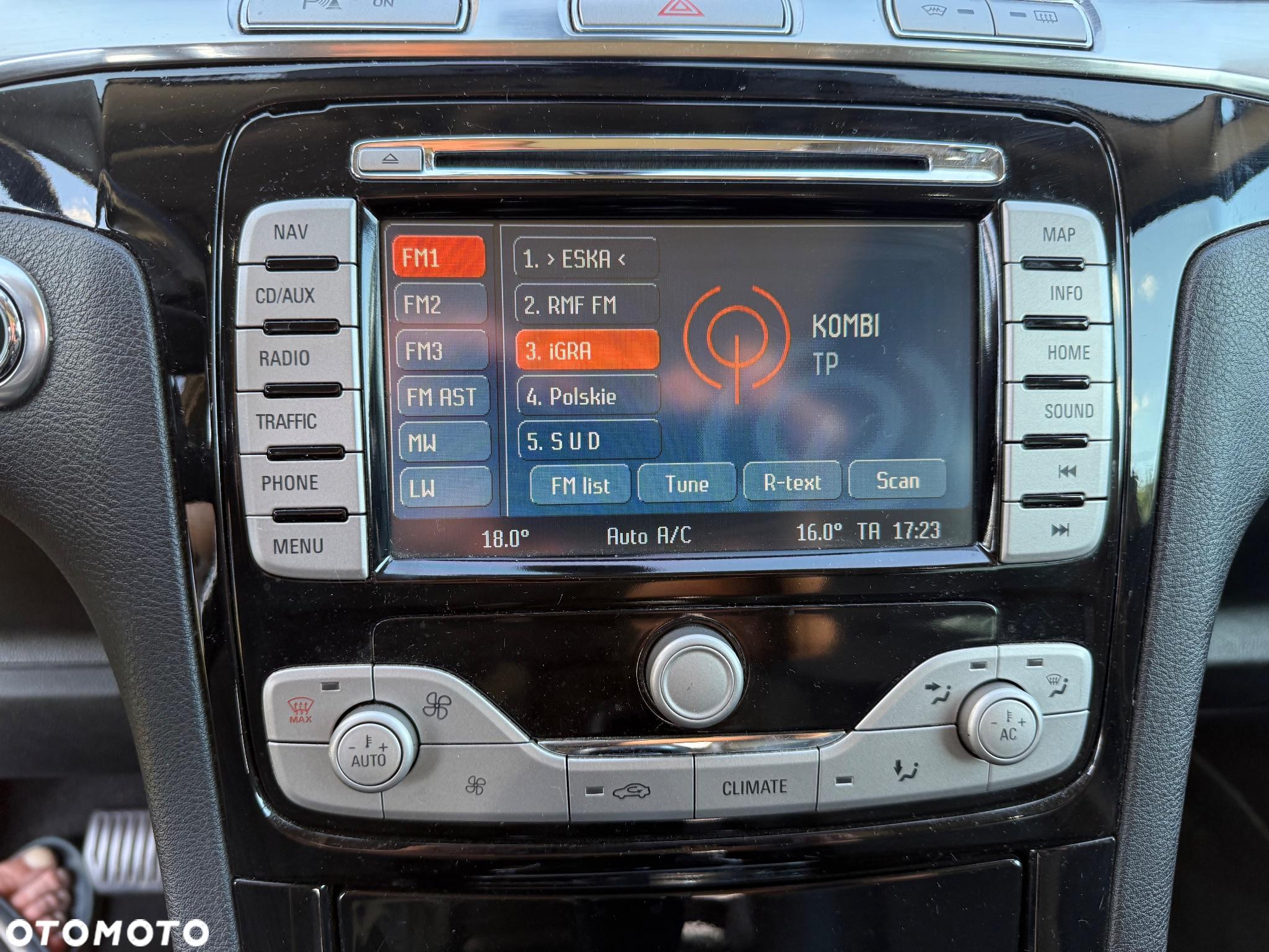 Ford S-Max 2.0 T Titanium MPS6 - 11