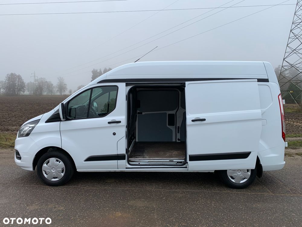 Ford Transit Custom - 12