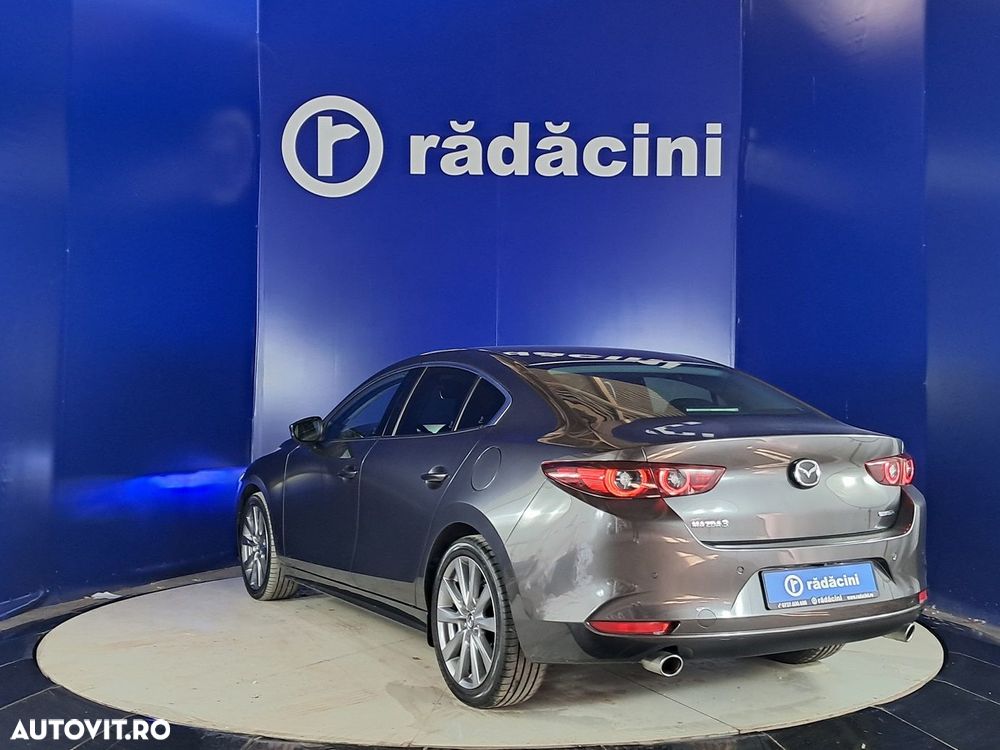 Mazda 3 - 3