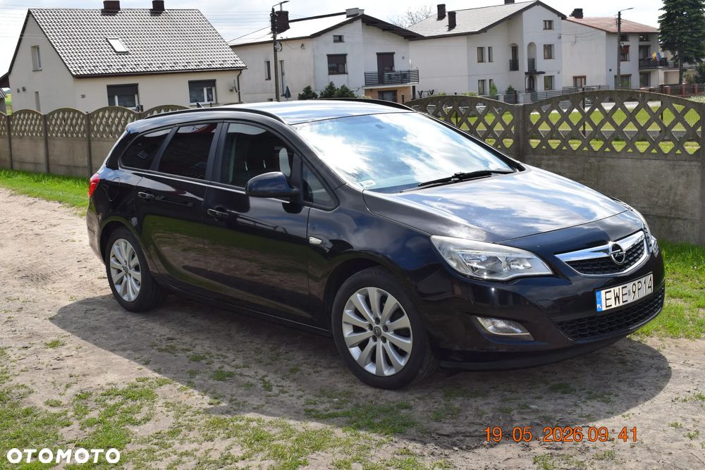 Opel Astra 1.4 T Cosmo - 1