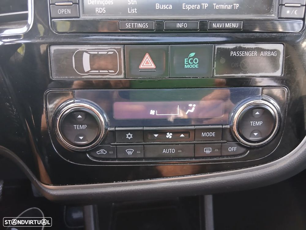 Mitsubishi Outlander 2.2 DI-D Instyle Navi - 20