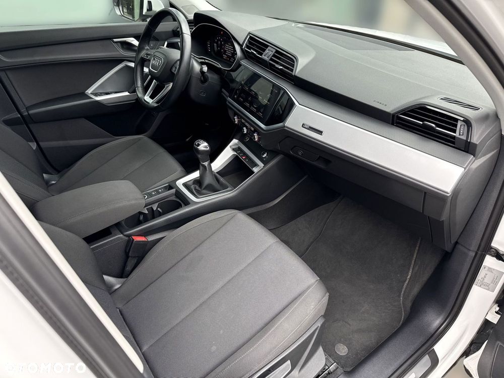 Audi Q3 35 TFSI Advanced - 26
