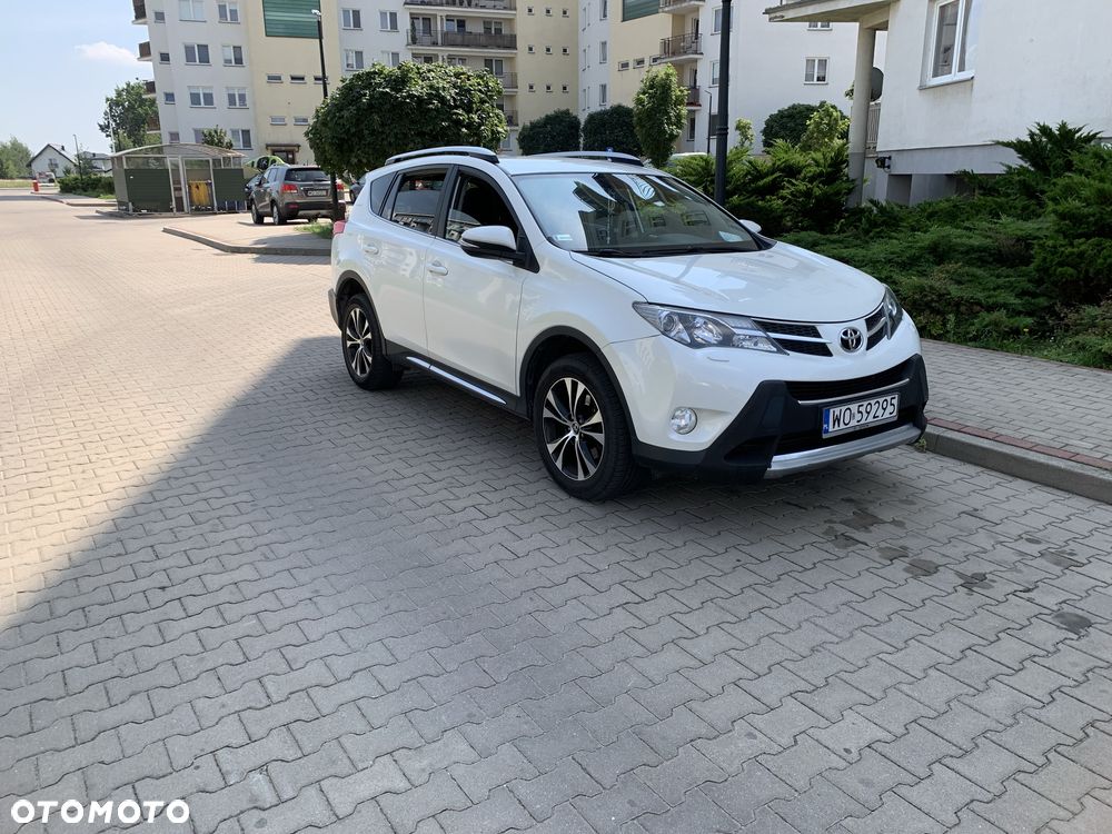 Toyota RAV4 - 1