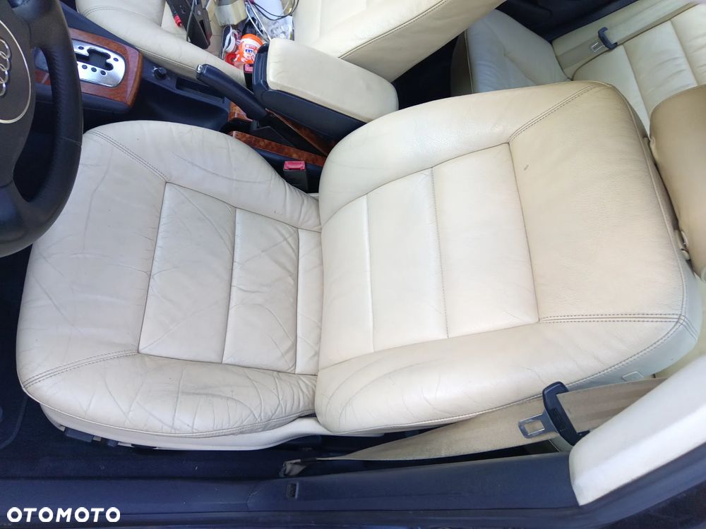 Audi A6 Limousine 1.9 TDI Multitronic - 11