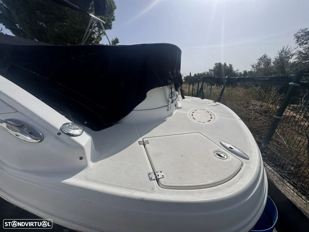 Chaparral 236 Sunesta - 4