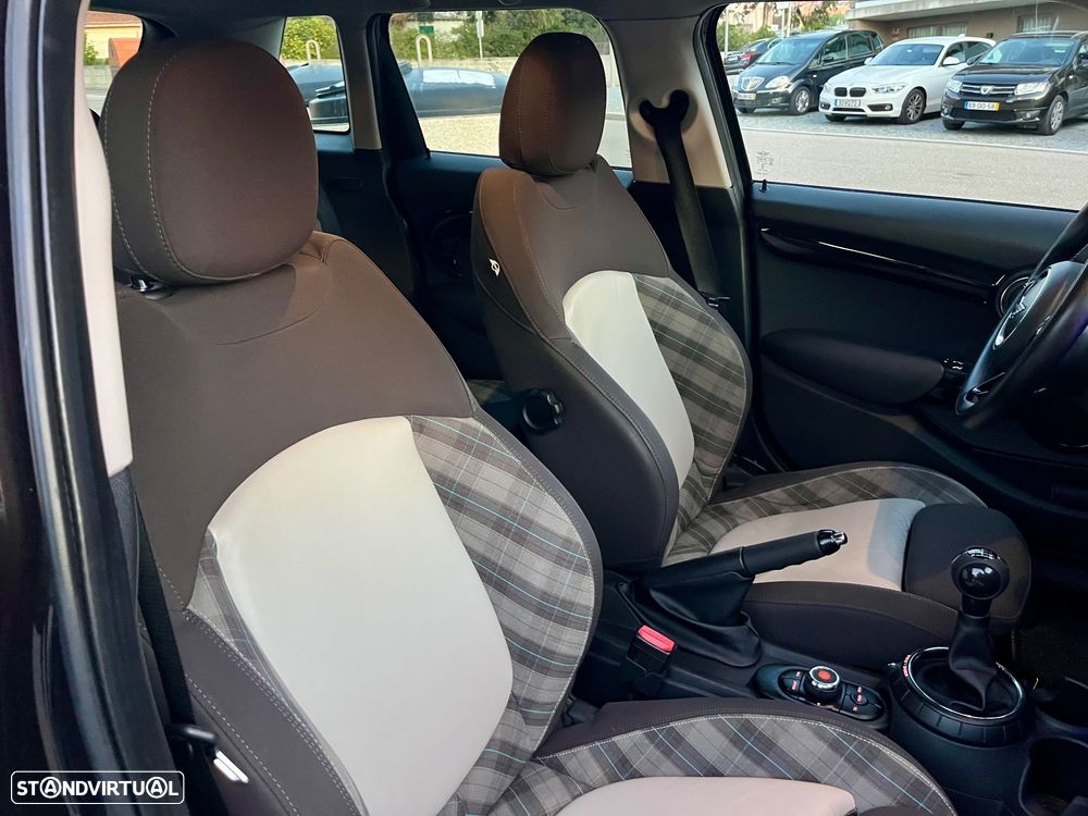 MINI 5 Portas One D Blackyard - 16