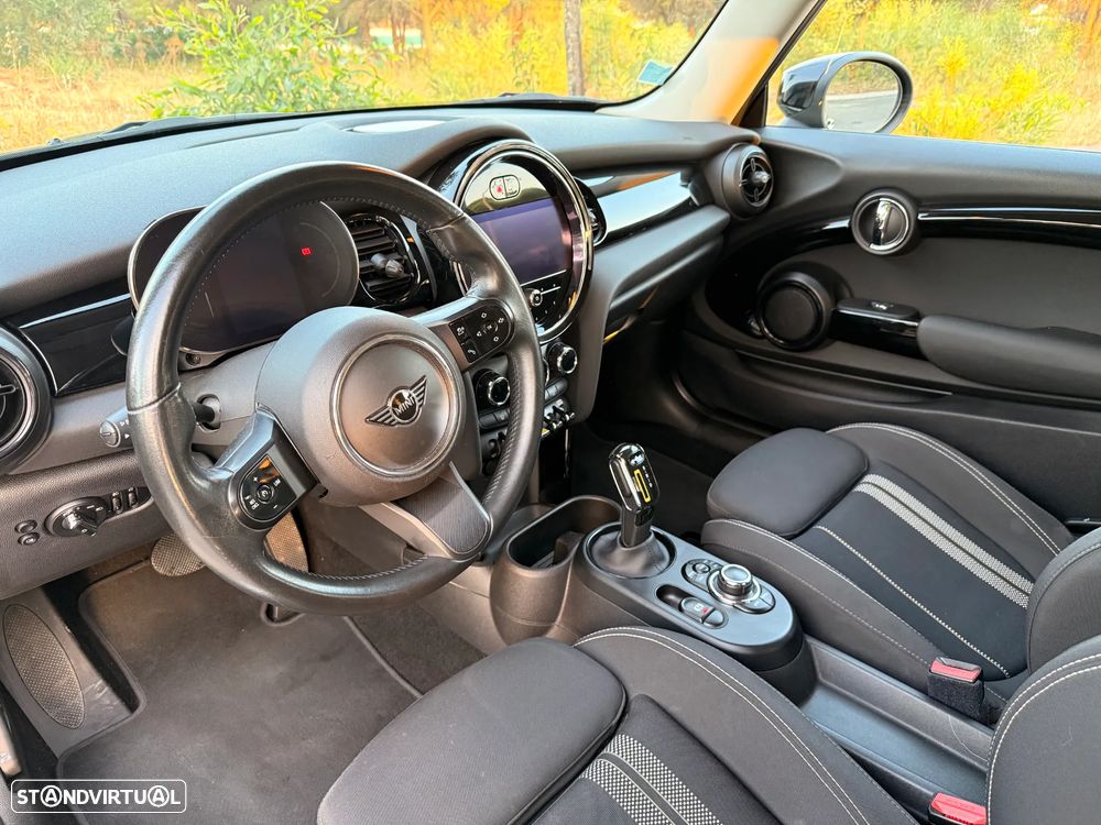 MINI 3 Portas Cooper SE - 11