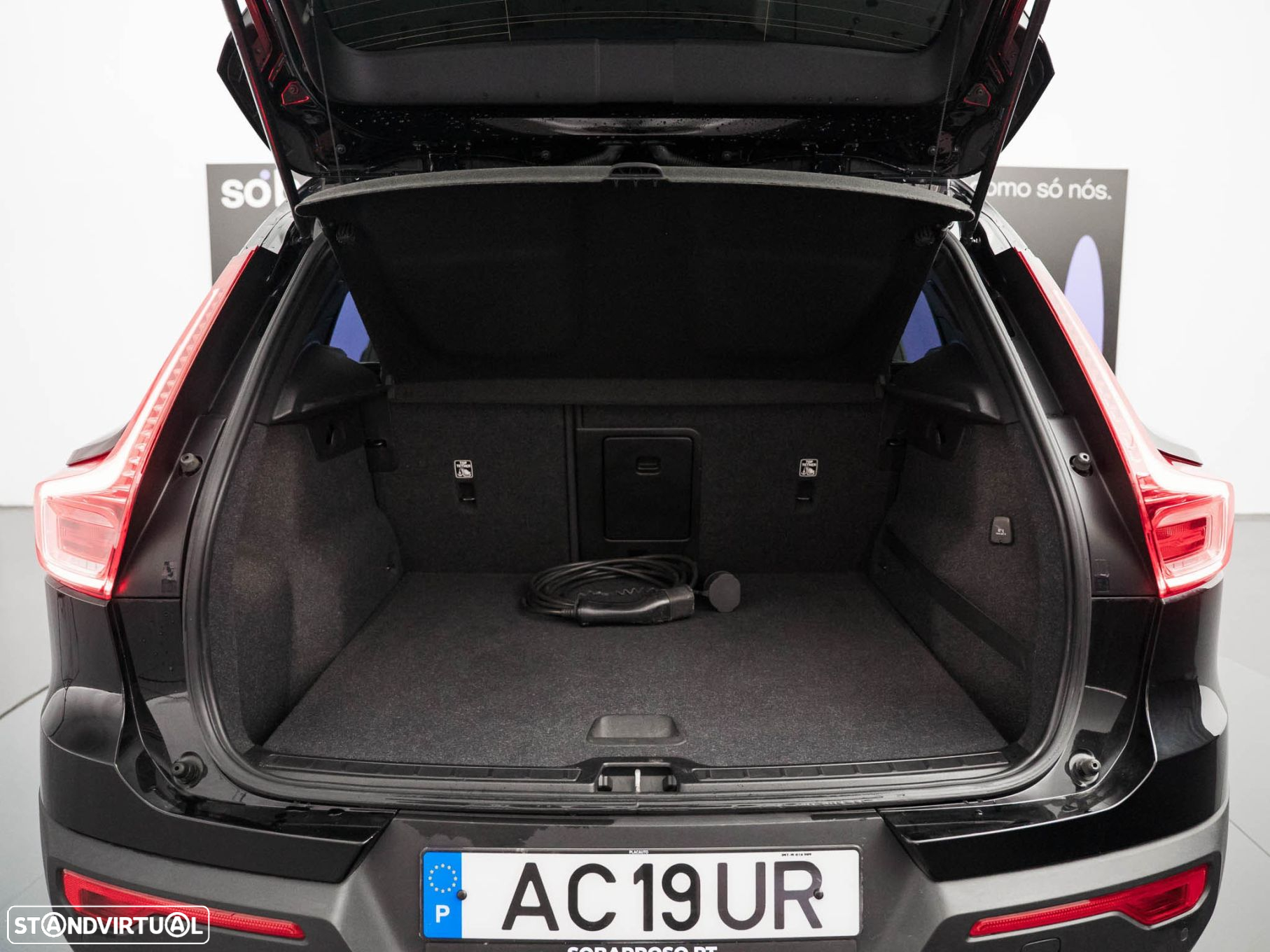Volvo XC 40 1.5 T5 PHEV Momentum - 13