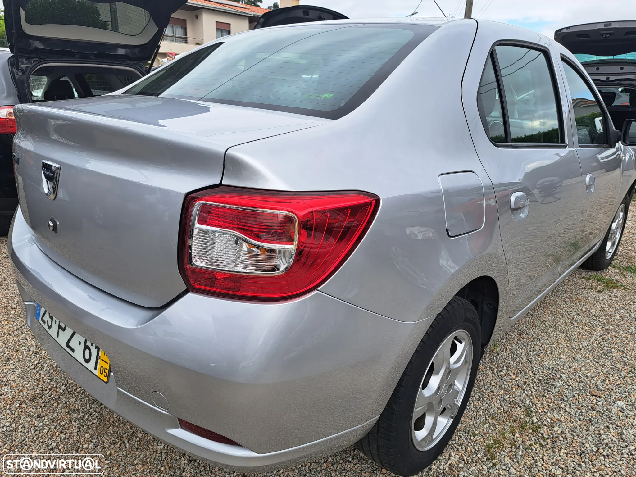 Dacia Logan 1.5 dCi Confort Business - 4
