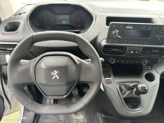 Peugeot PARTNER LONGA 3 LUGARES - 10