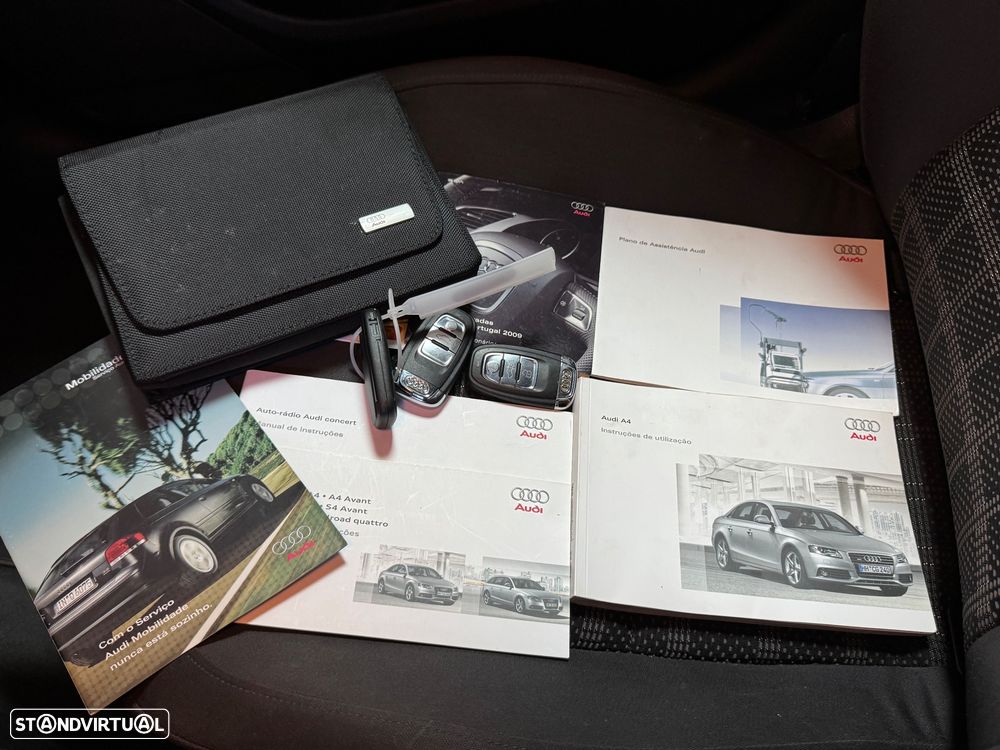 Audi A4 2.0 TDI exclusive - 44