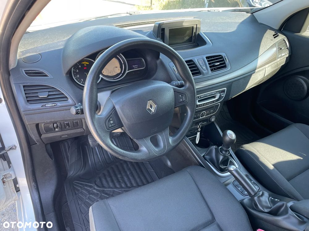 Renault Megane 1.5 dCi Dynamique - 11