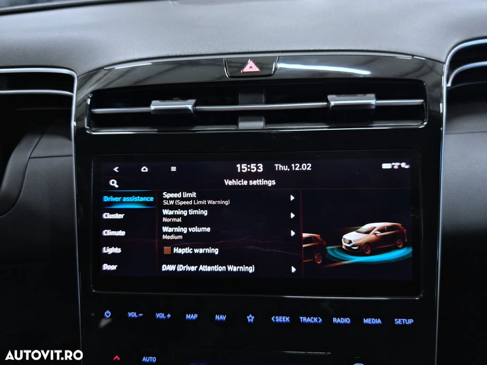 Hyundai Tucson 1.6 CRDi 48V-Hybrid 2WD DCT Select - 13