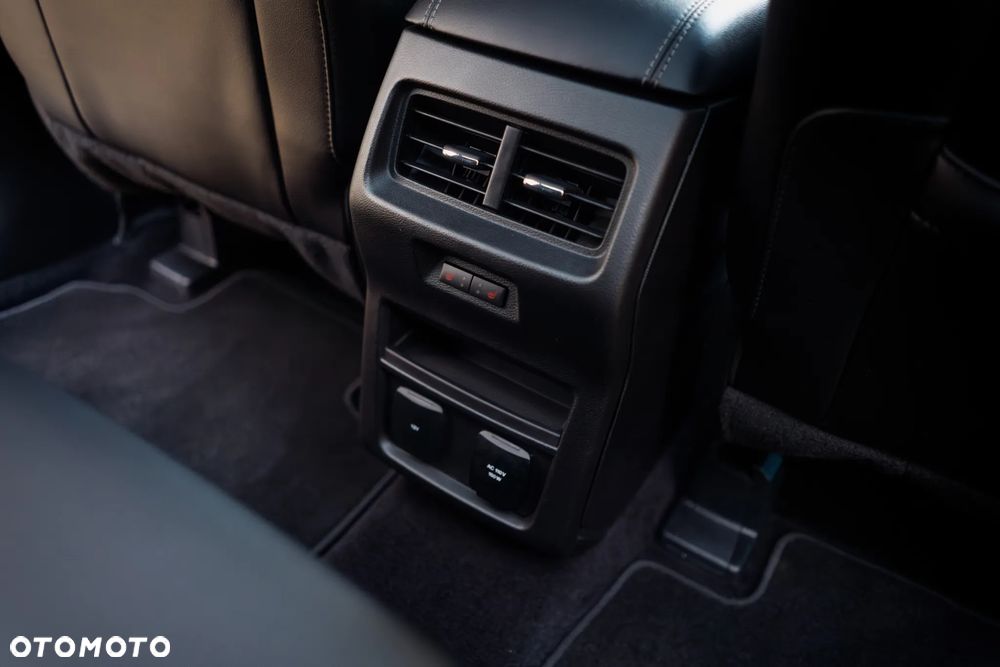 Ford Edge - 21