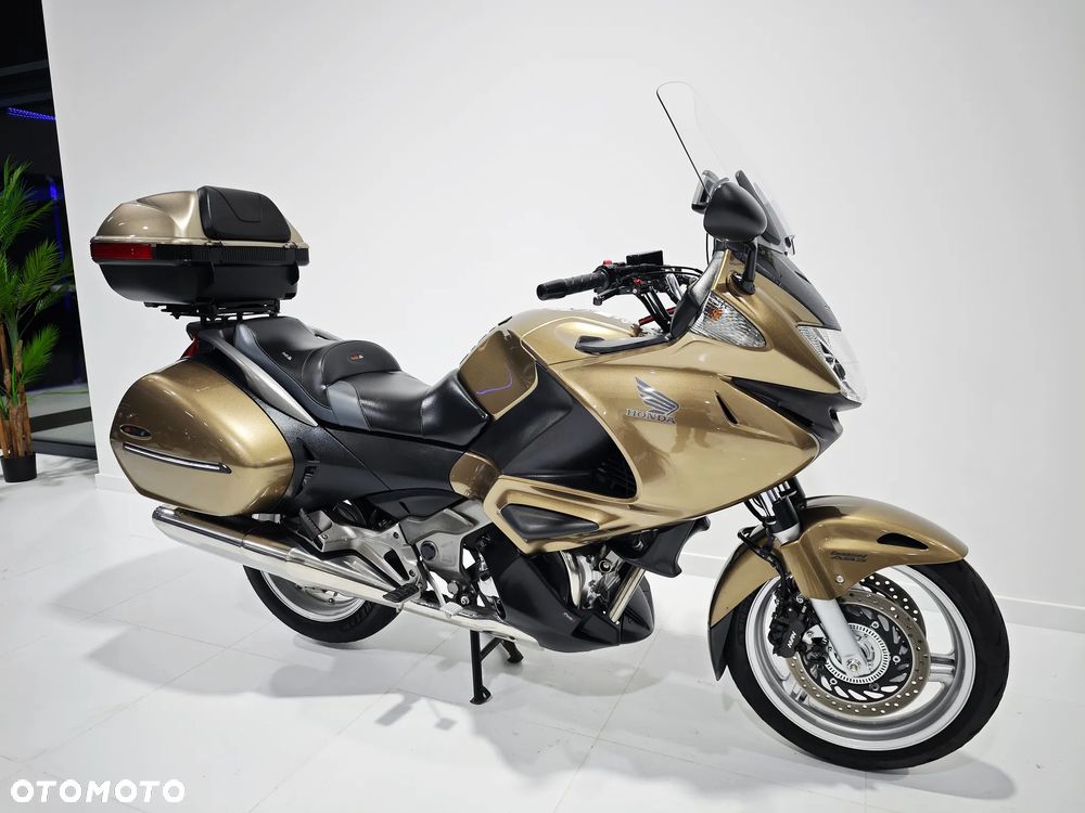 Honda Deauville - 17