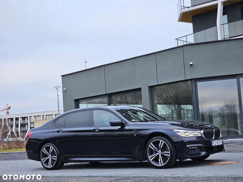BMW Seria 7 740d xDrive - 22