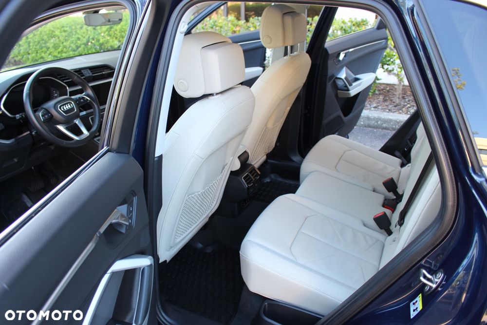 Audi Q3 - 16