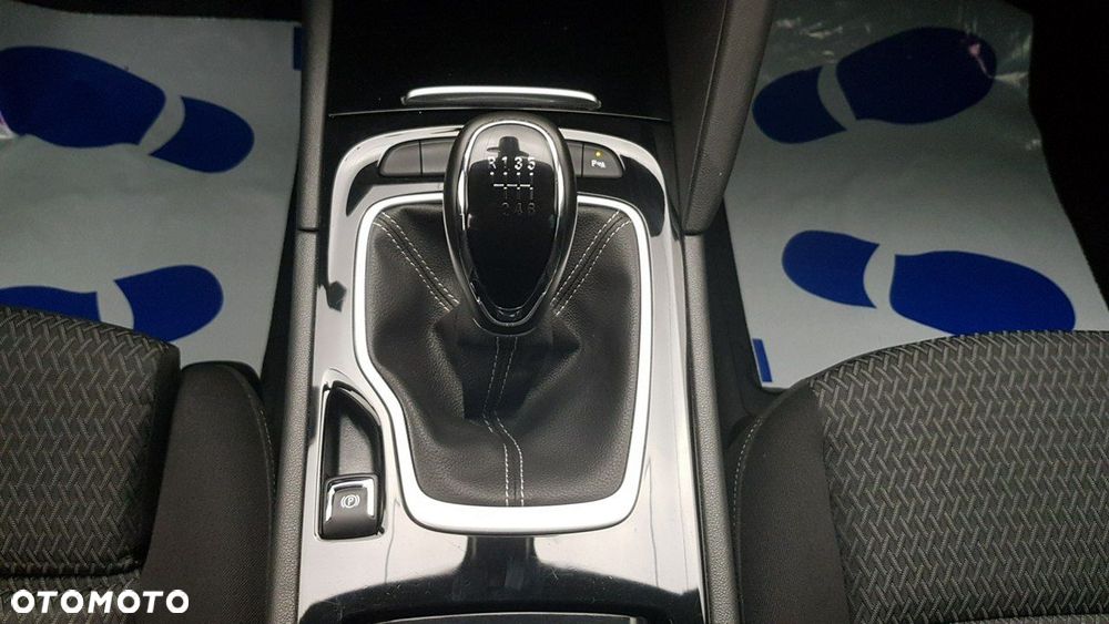 Opel Insignia - 27