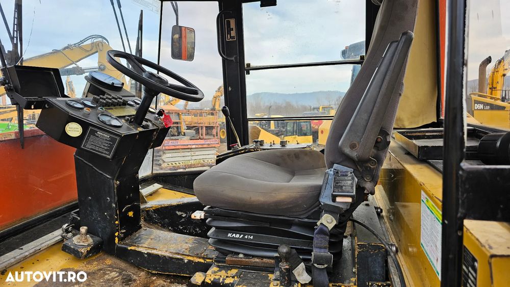 Caterpillar CAT PS 300 Cilindru compactor Polipneu - 2