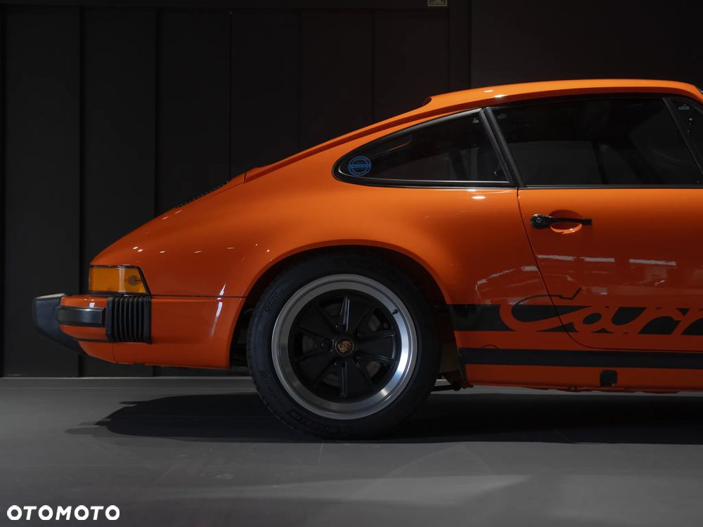 Porsche 911 - 10