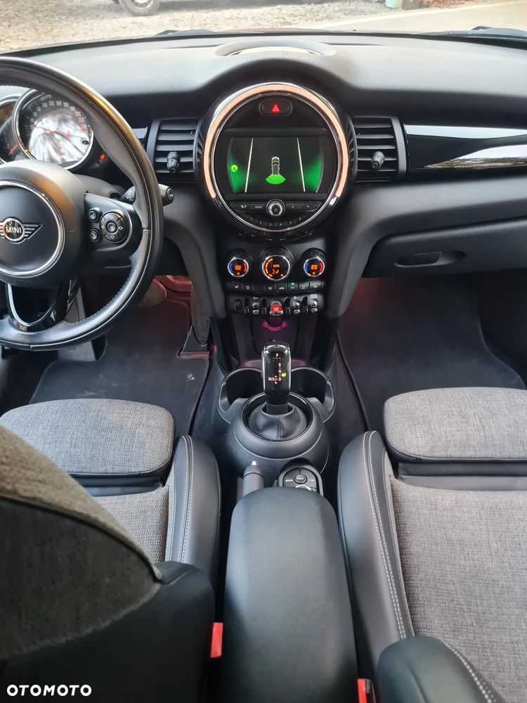 MINI ONE Yours Trim - 16