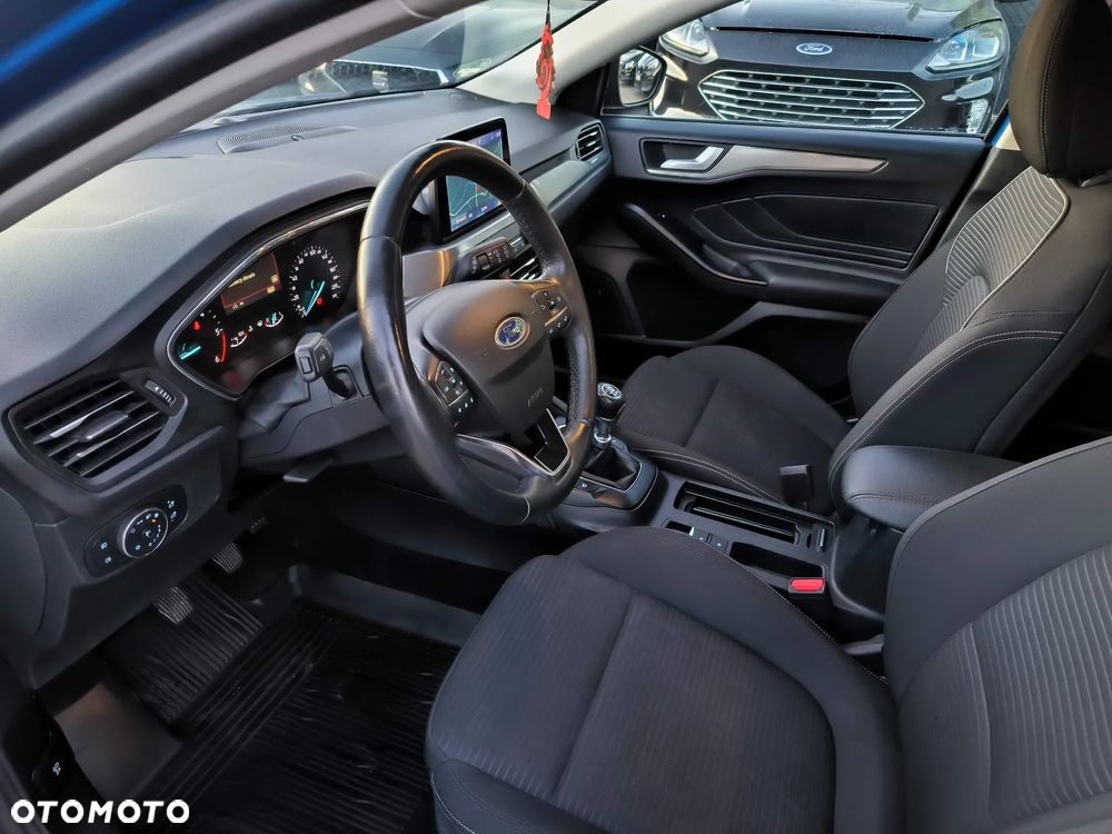 Ford Focus 1.5 EcoBlue Start-Stopp-System TITANIUM DESIGN - 7