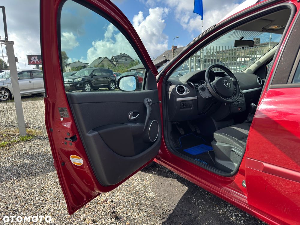 Renault Clio 1.2 16V Expression - 12