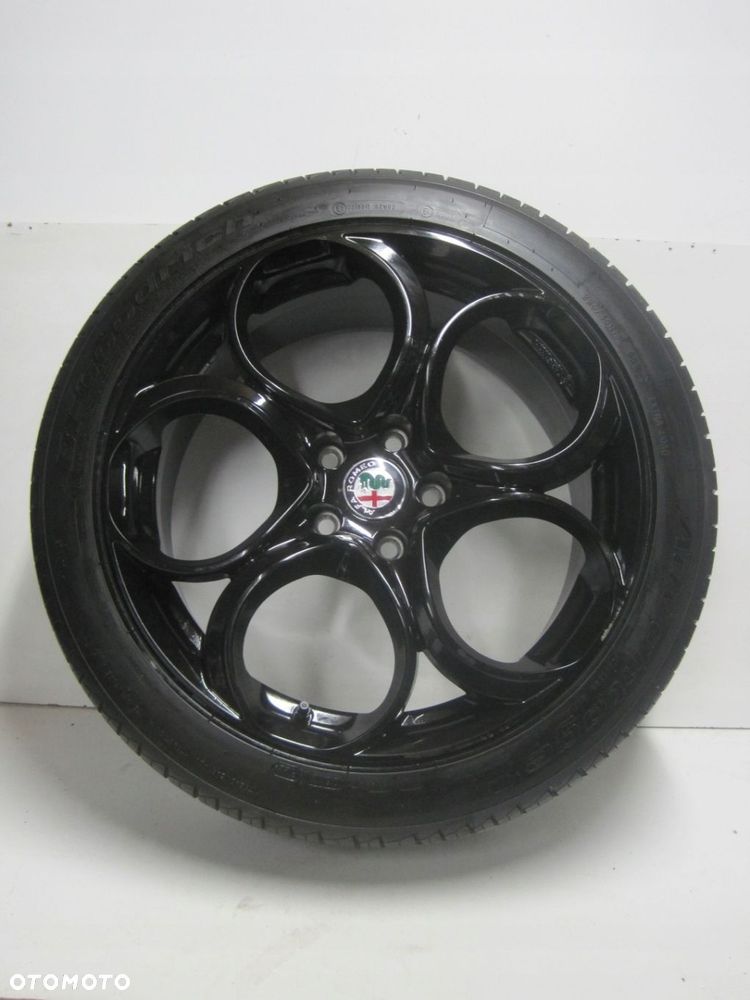 Koła felgi opony ALFA ROMEO GIULIA R18 7MM - 7