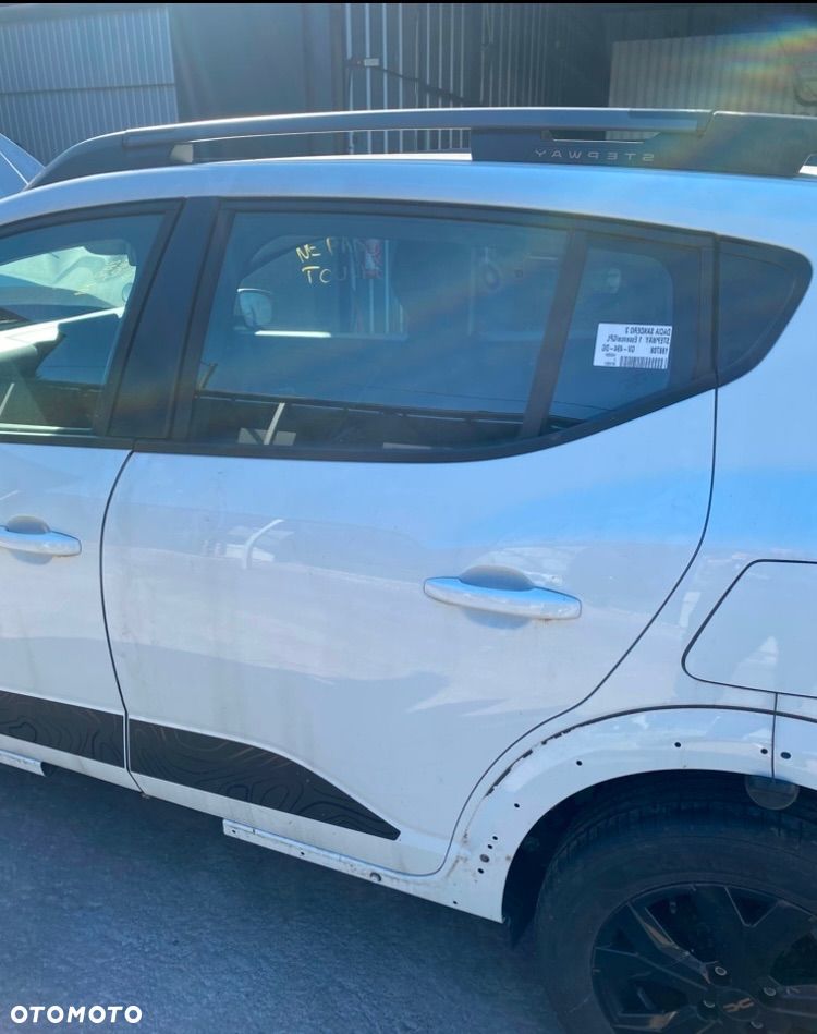 DACIA SANDERO 3 III STEPWAY lift IGŁA ! Kompletne drzwi lewy tył lewe tylne tylnie DV369 DV 369 OV369 OV 369 - 3