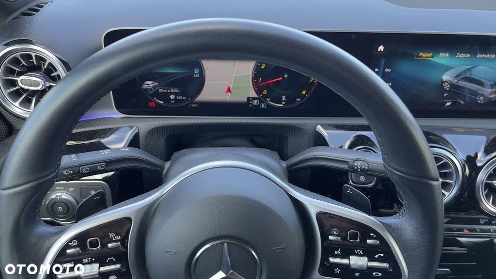 Mercedes-Benz Klasa A 220 4-Matic Progressive 7G-DCT - 6