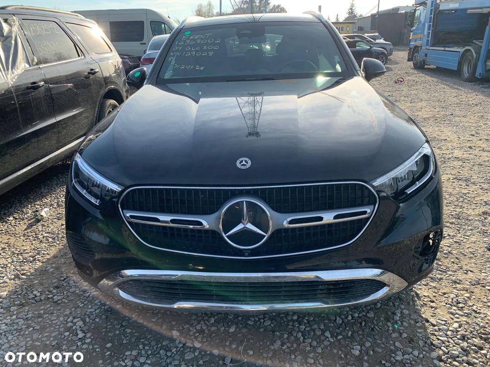 Mercedes-Benz GLC 300 4-Matic - 8