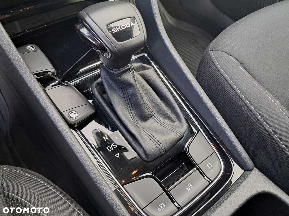 Skoda Karoq 1.5 TSI ACT Selection DSG - 15
