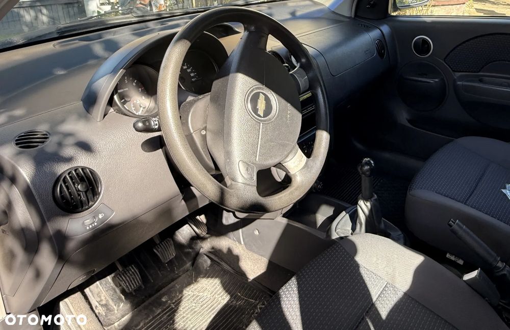 Chevrolet Kalos - 8
