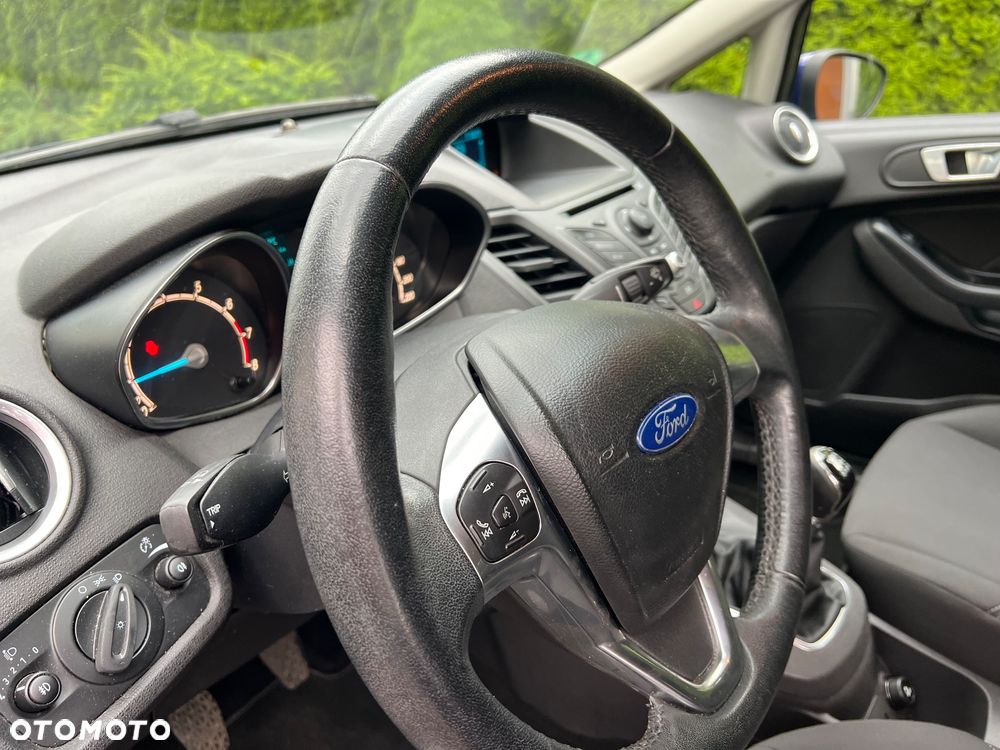 Ford Fiesta 1.0 EcoBoost STart-Stop Titanium - 29