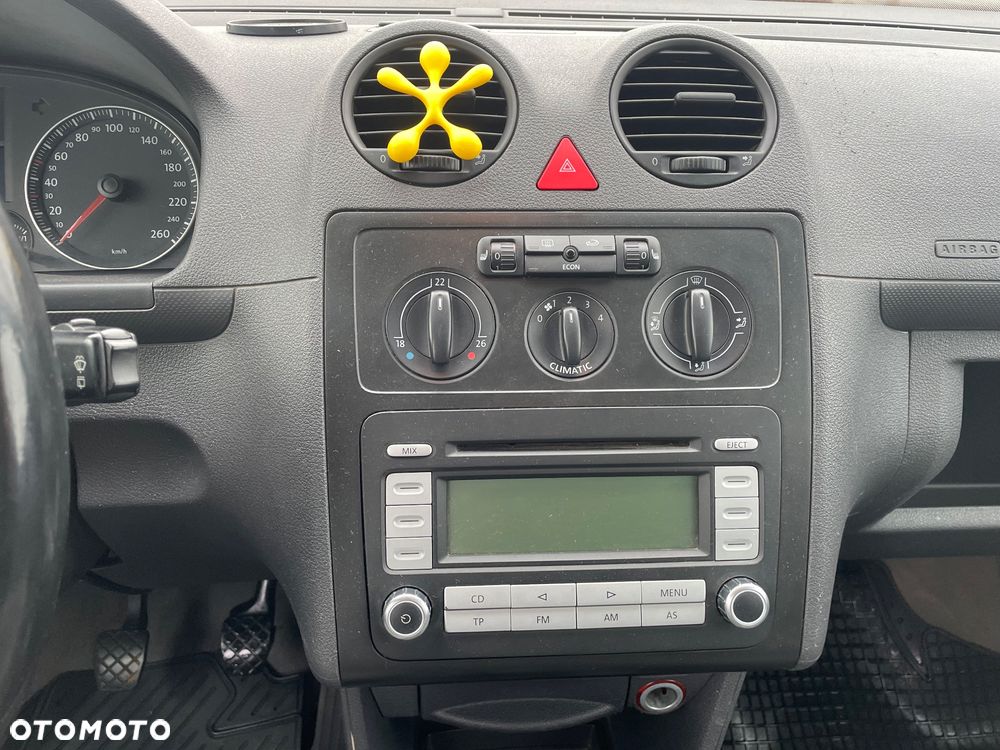 Volkswagen Caddy - 10