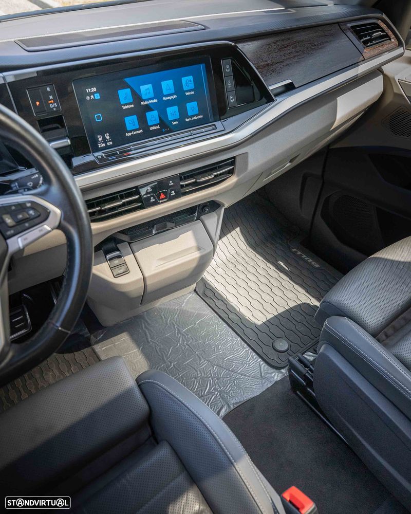 VW Multivan - 38