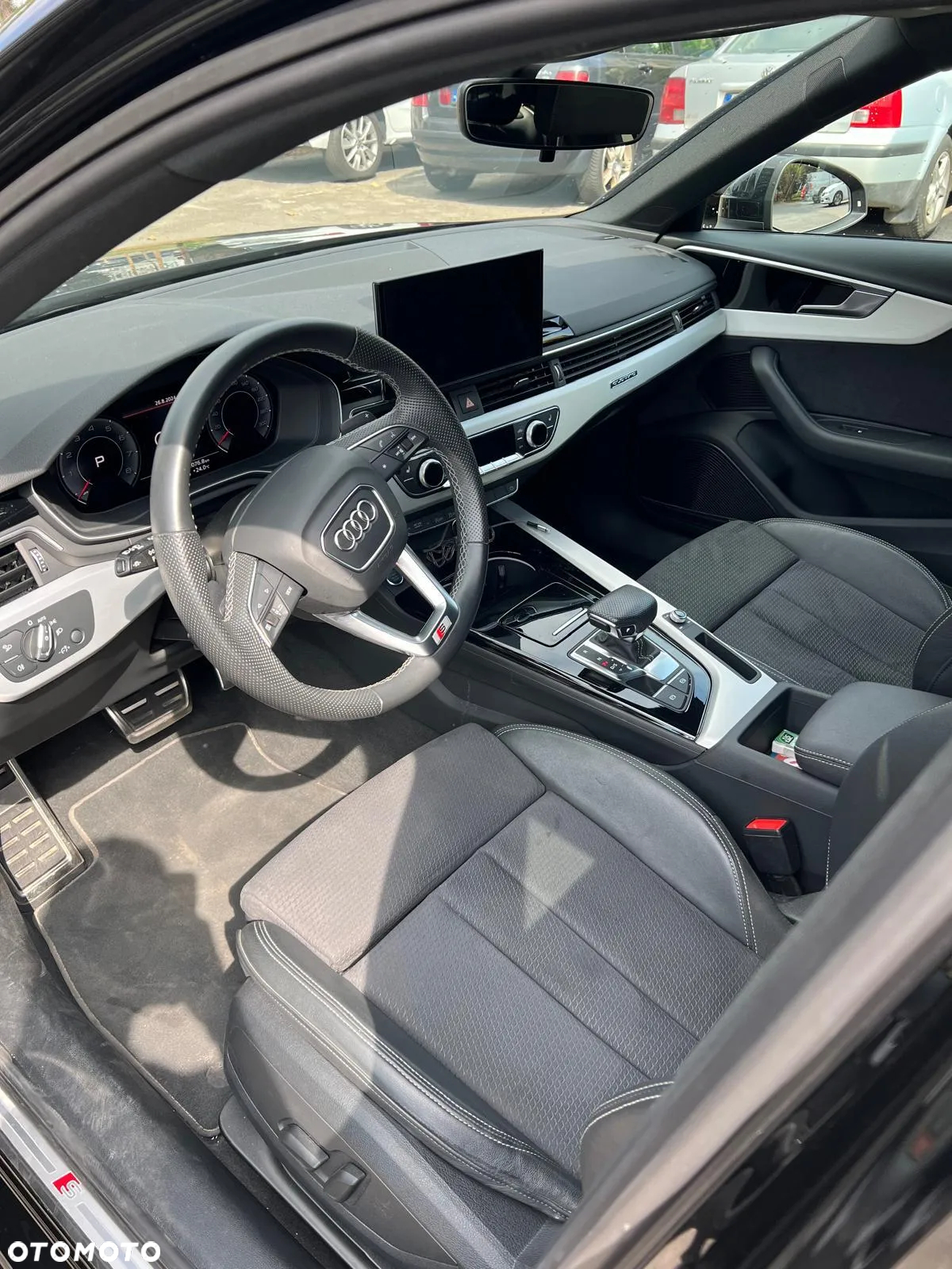 Audi A4 - 4