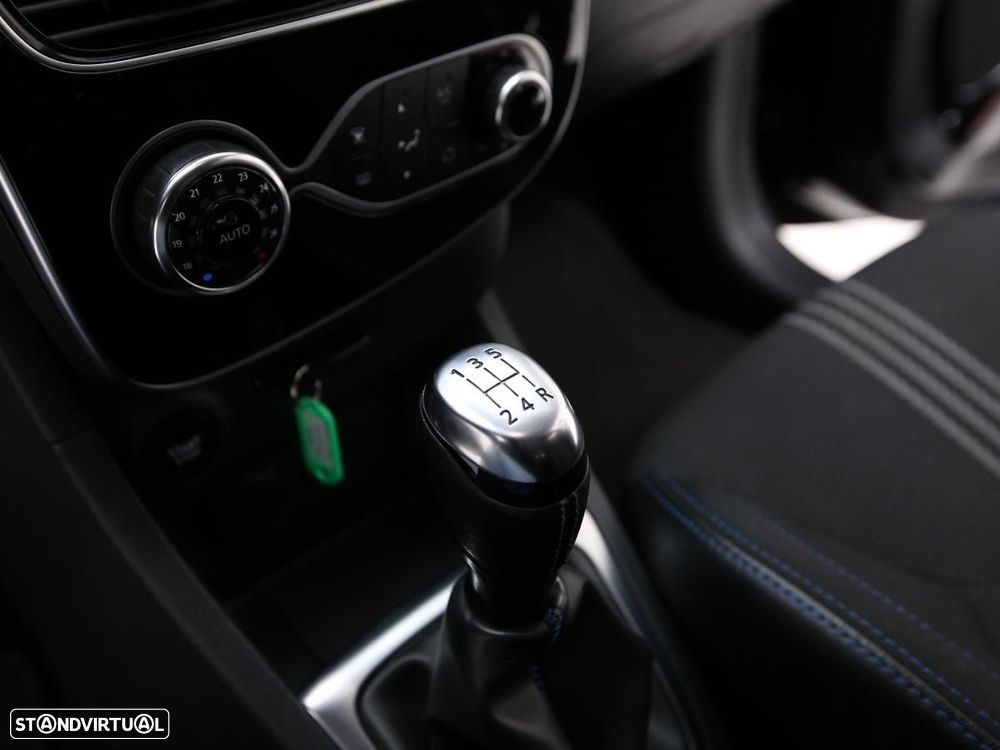 Renault Clio Sport Tourer 1.5 dCi GT Line - 18