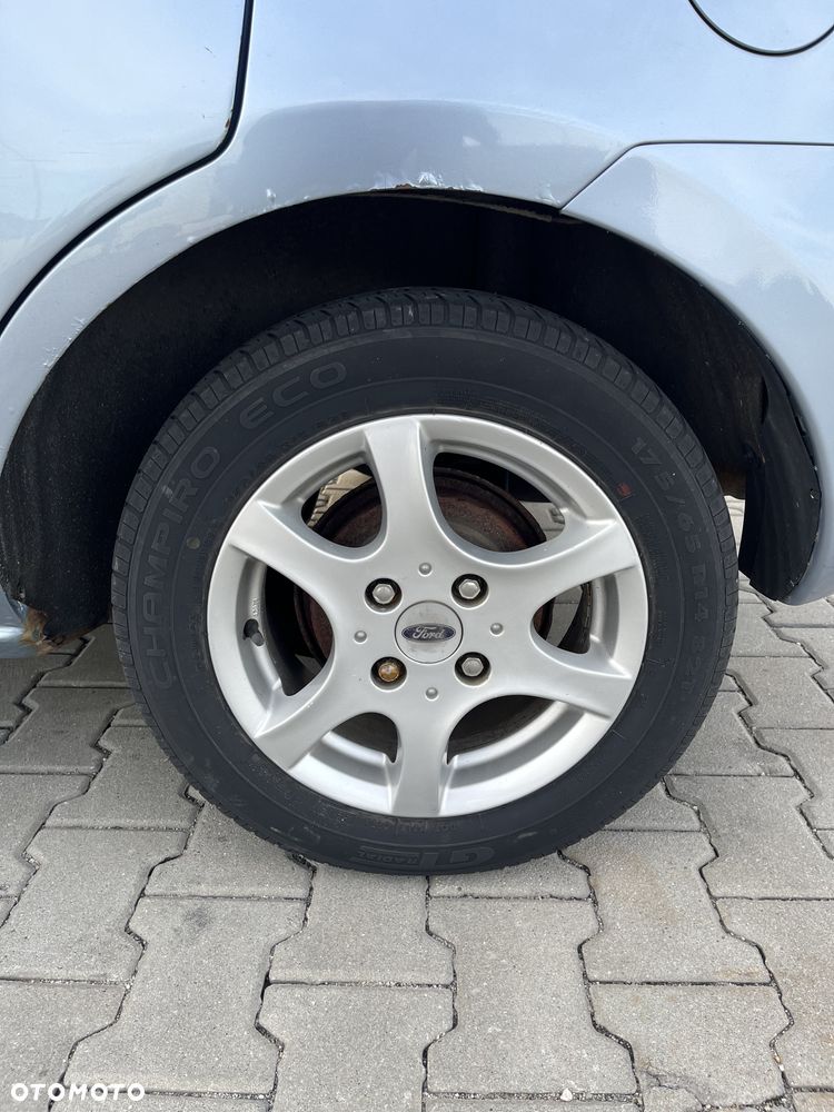 Mazda 2 - 14