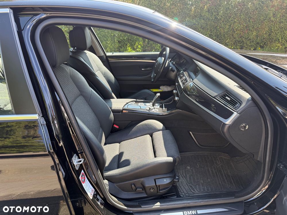BMW Seria 5 520d - 9