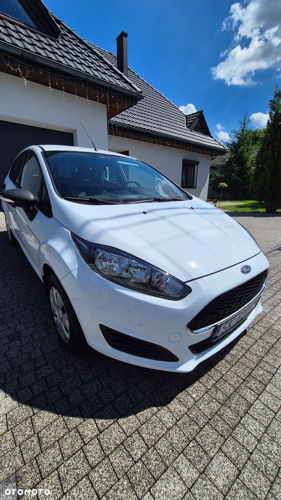 Ford Fiesta - 2