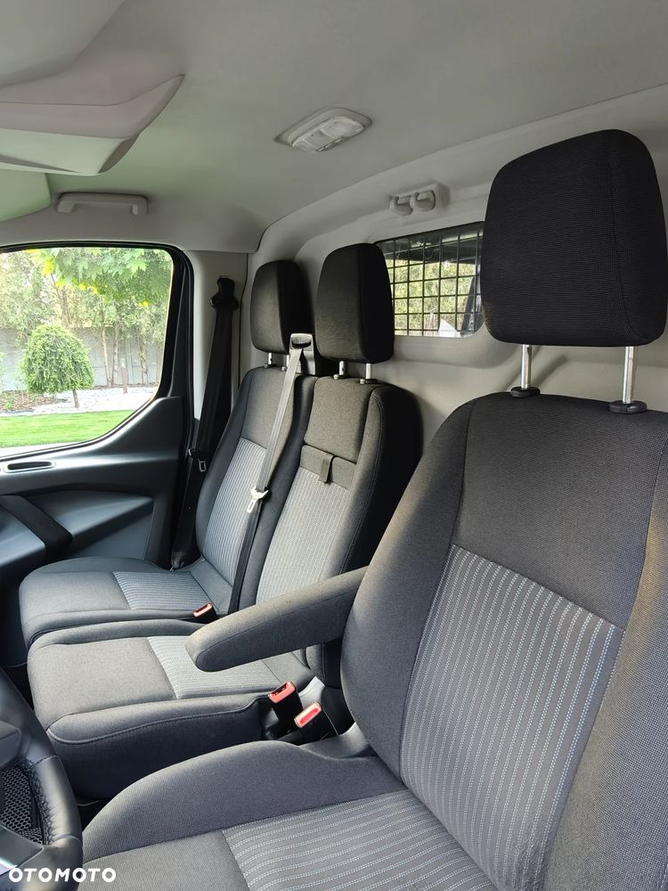 Ford Transit Custom - 12