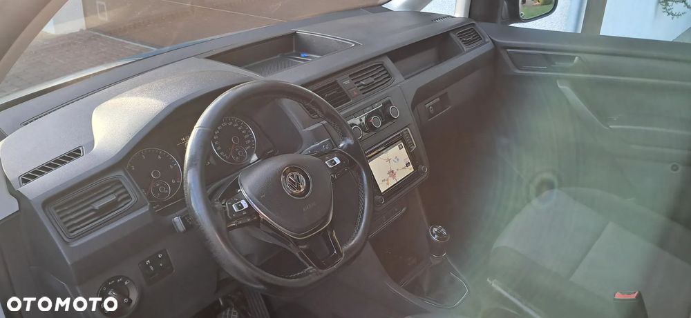 Volkswagen Caddy - 12