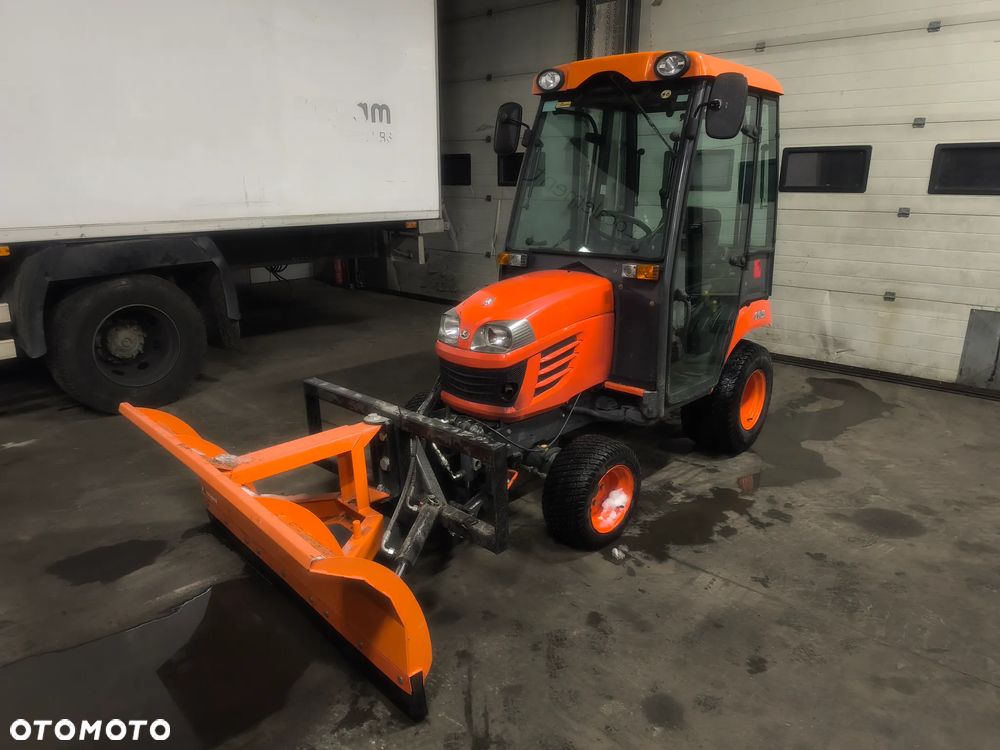 Kubota BX350 4x4 Traktorek komunalny kosiarka pług piaskarka pełen osprzęt - 2