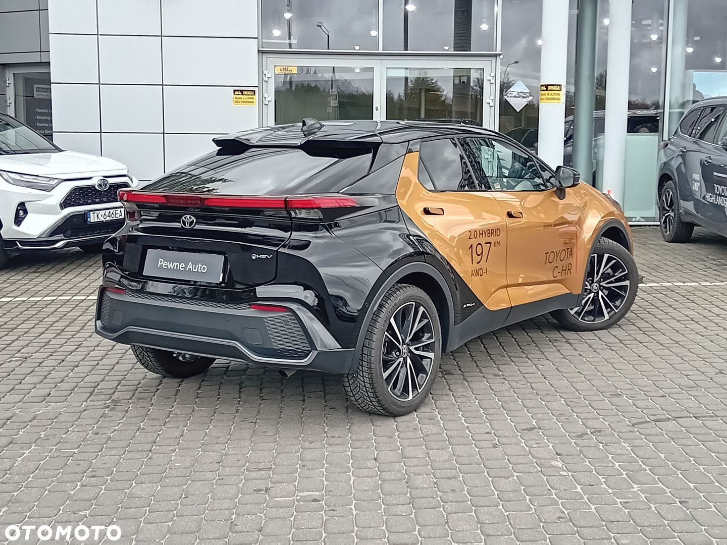 Toyota C-HR - 3