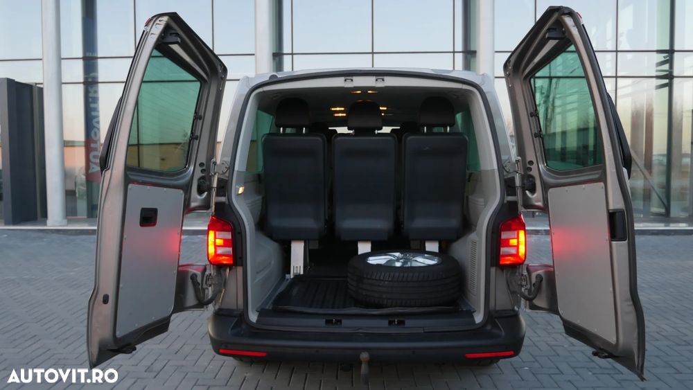 Volkswagen Caravelle - 27