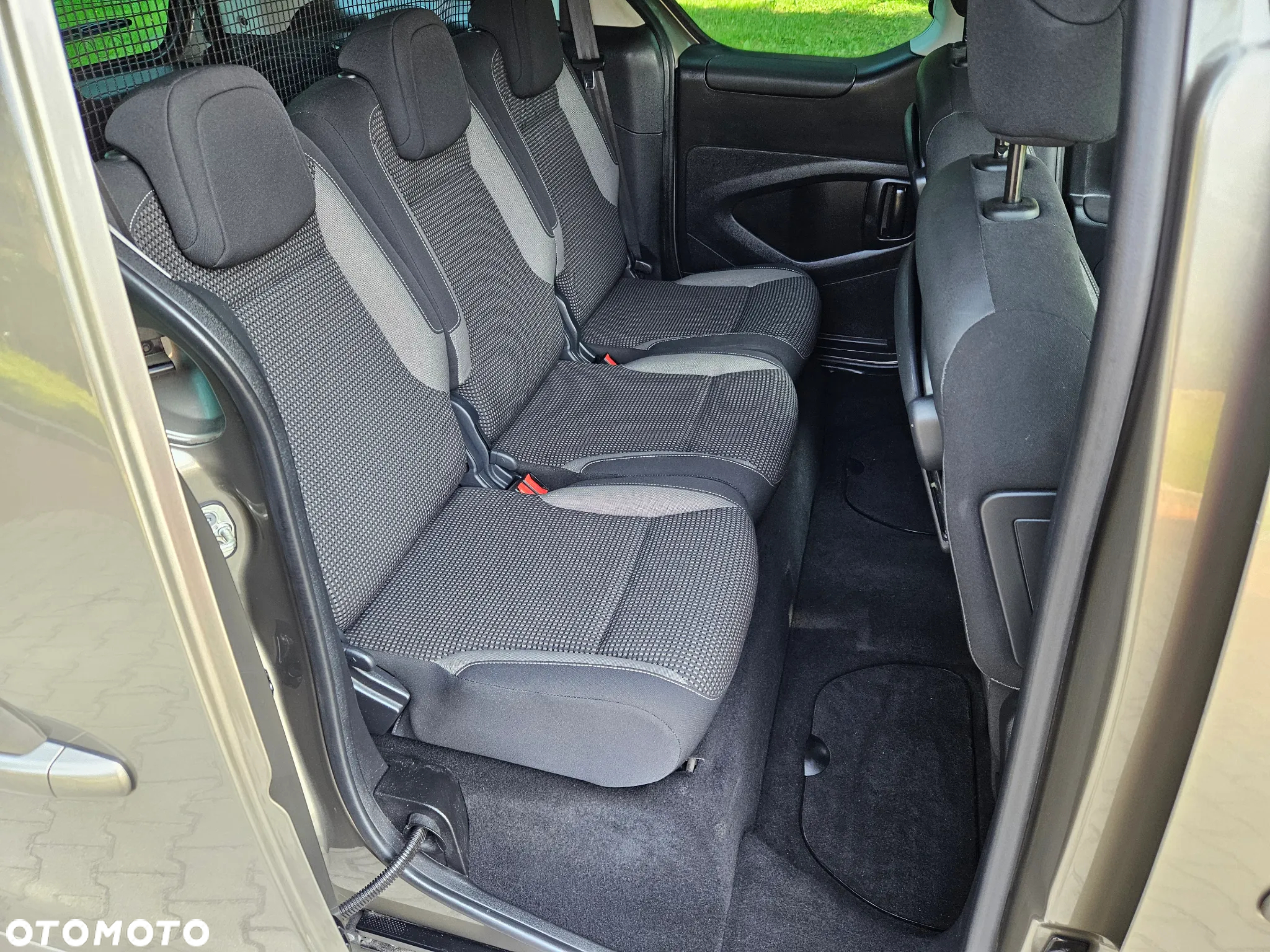 Peugeot Partner 1.2 PureTech L2 S&S Pro (bryg.) - 9