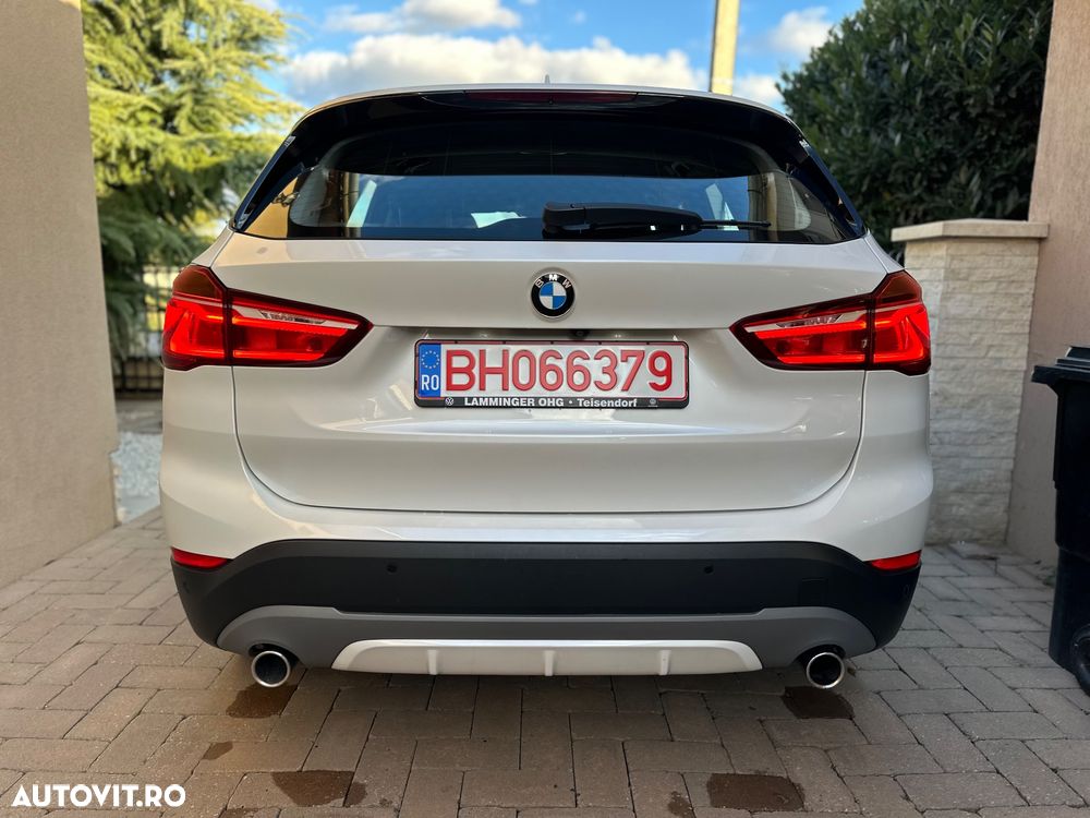 BMW X1 xDrive25d Aut. Sport Line - 4