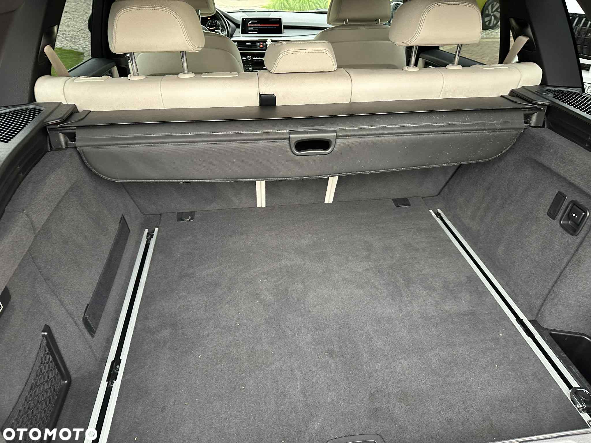 BMW X5 xDrive40d - 7