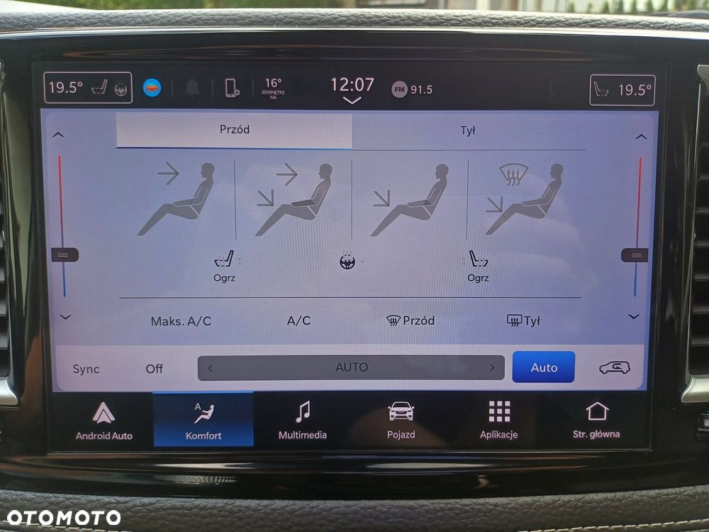 Chrysler Pacifica - 16